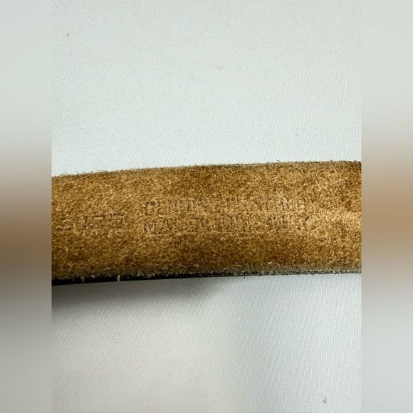 Leather Belt Classic Tooled,โ Size 36โ, Black, Timeless Classic, Staple Piece - Picture 4 of 9